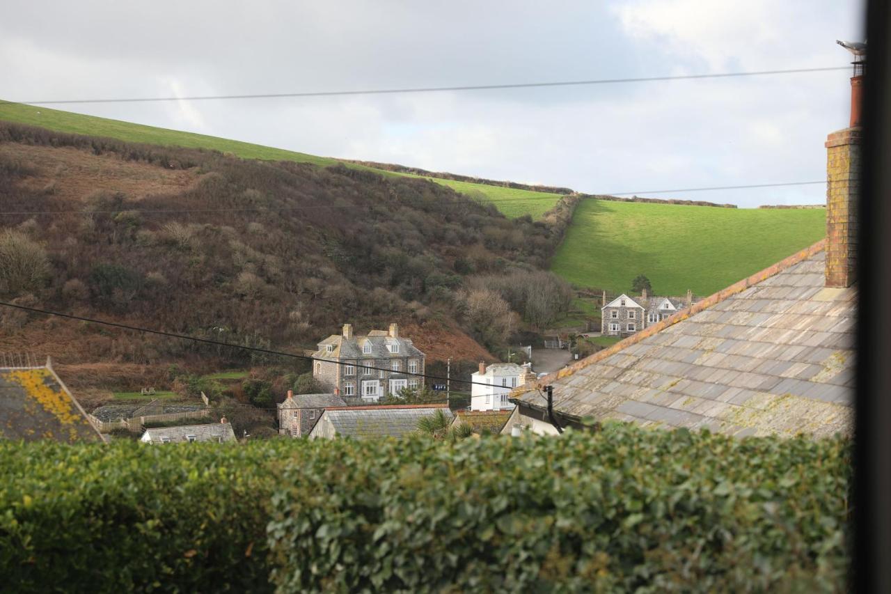 Tamarisk, Port Isaac Bay Holidays Villa Bagian luar foto